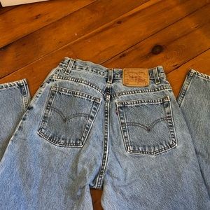 VINTAGE LEVI’S 550